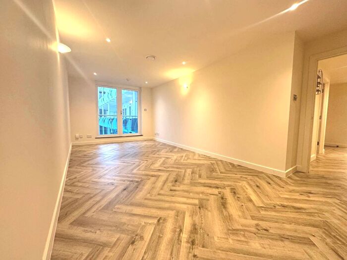 1 Bedroom Flat To Rent In Lyon Road, Harrow, HA1