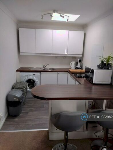 1 Bedroom Flat To Rent In Church Row Mews, Ware, SG12