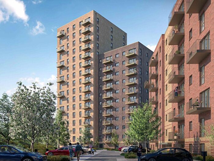 2 Bedroom Flat For Sale In Lytton Way, Stevenage, SG1