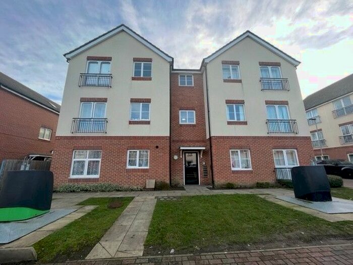 2 Bedroom Flat To Rent In Frederick Drive, Walton, Peterborough, PE4