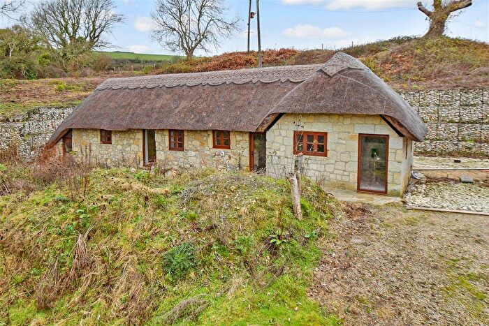 1 Bedroom Detached Bungalow For Sale In Luccombe, Shanklin, Isle Of Wight, PO37