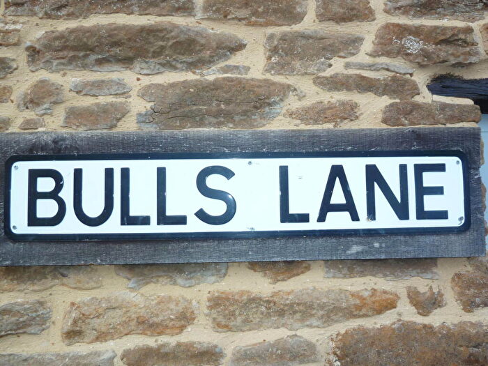 2 Bedroom Barn Conversion To Rent In Bulls Lane, Kings Sutton, Banbury, OX17