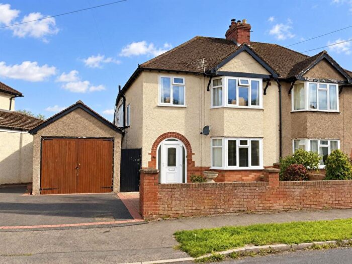 3 Bedroom Semi-Detached House For Sale In Mount Crescent, Hereford, HR1