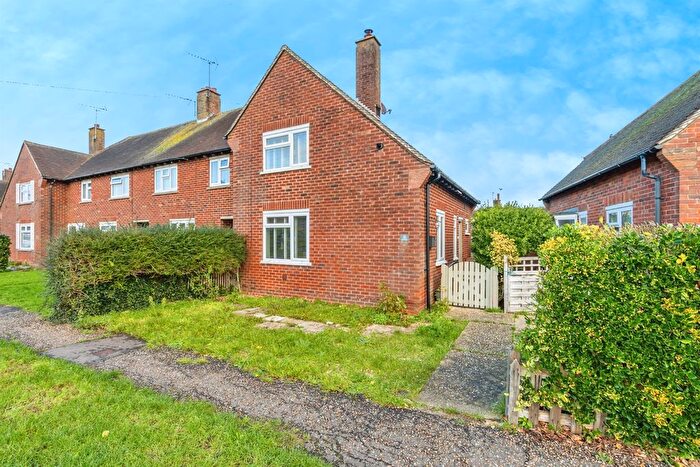 3 Bedroom Semi Detached House For Sale In Whiteways, Bognor Regis, PO22