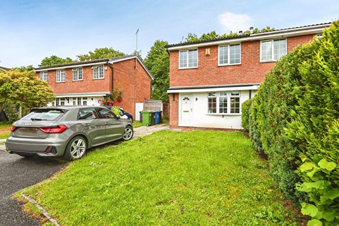 2 Bedroom Semi Detached House For Sale In Ellesworth Close, Old Hall, Warrington, Cheshire, WA5