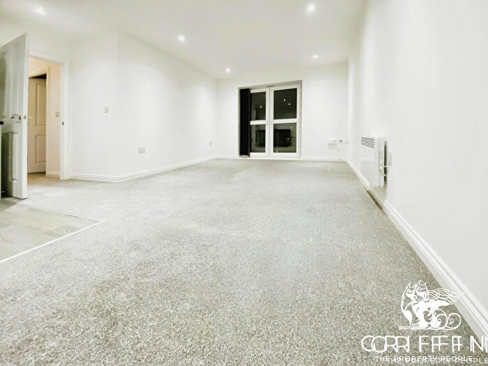 1 Bedroom Flat To Rent In Melbourne Road, Tilbury, RM18