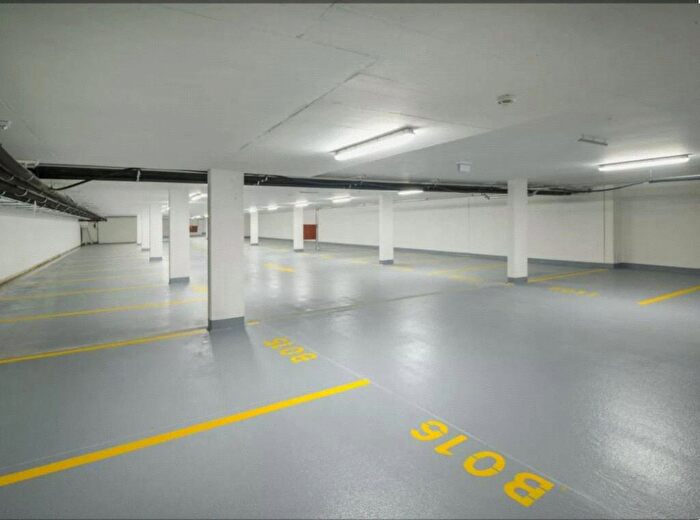 Garage / Parking To Rent In Kent Building Parking, Hope Street, London, E14