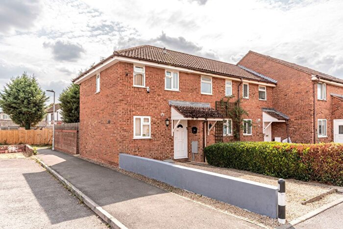 1 Bedroom End Terrace House For Sale In Oaktree Crescent, Bradley Stoke, Bristol, BS32