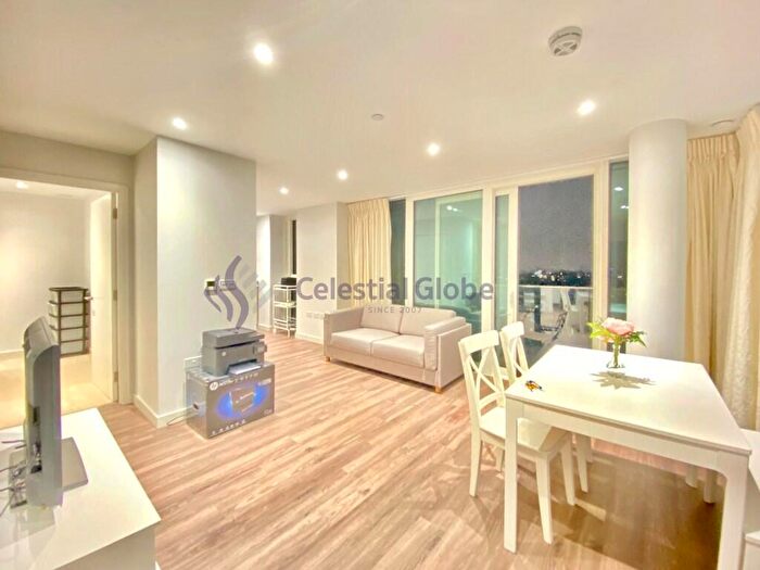 1 Bedroom Flat To Rent In Newnton Close, London, N4