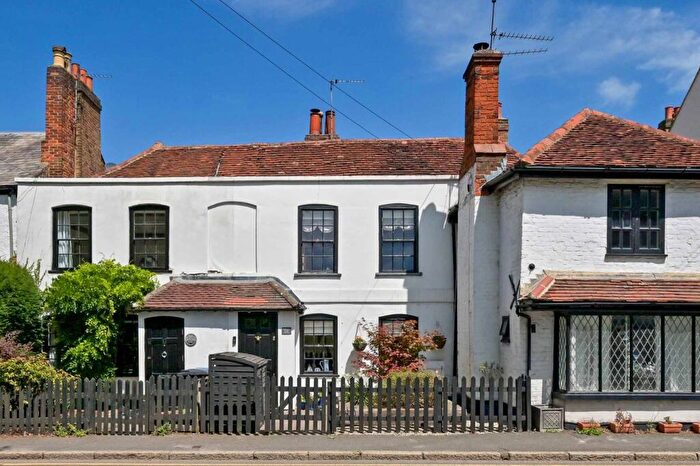 2 Bedroom Terraced House For Sale In Horton Road, Datchet, Slough, Berkshire, SL3