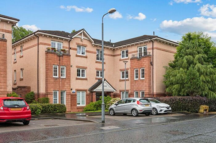 3 Bedroom Flat For Sale In Ellangowan Court, Milngavie, G62