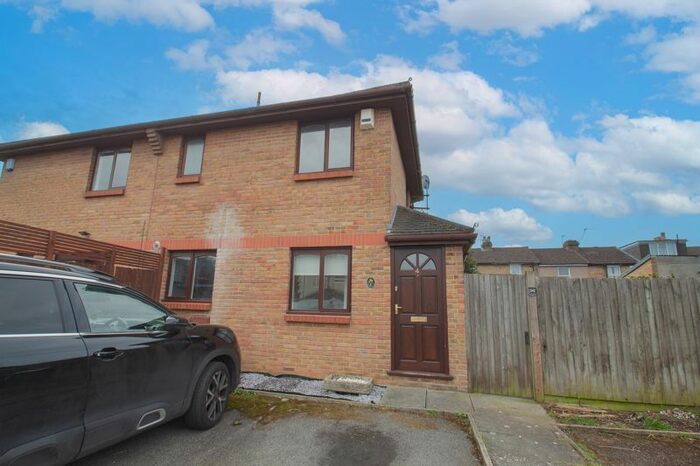 1 Bedroom End Of Terrace House To Rent In Peatfield Close, Sidcup, DA15