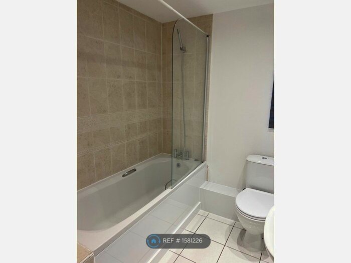 2 Bedroom Flat To Rent In Orchestra Court, Edgware, HA8