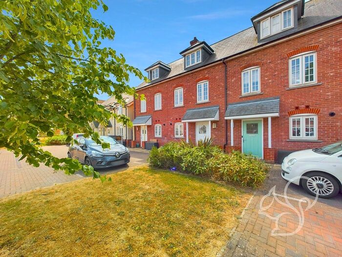 3 Bedroom Terraced House To Rent In Garrison Parade, Colchester, CO2