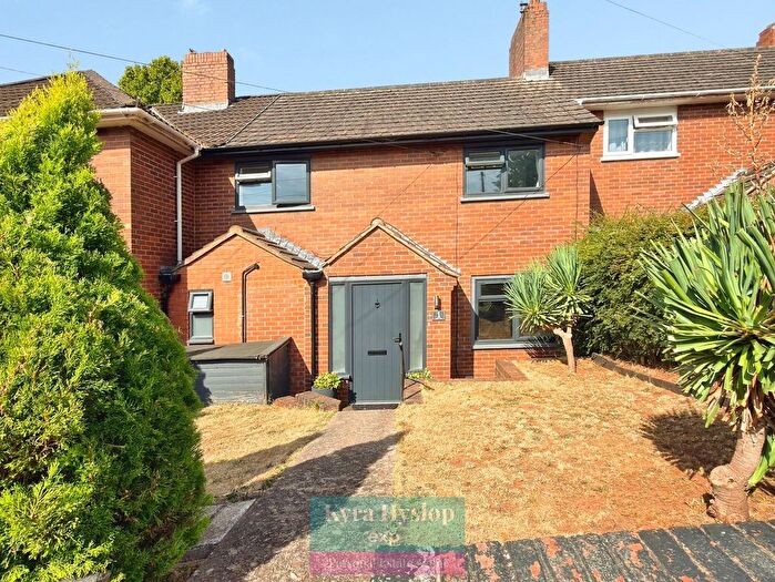 3 Bedroom Terraced House For Sale In Leypark Close, Exeter, EX1