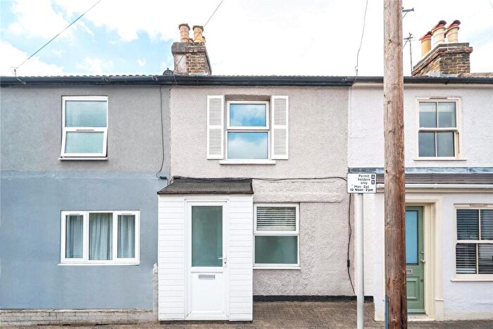 1 Bedroom Terraced House For Sale In Palace Road, Bromley, BR1