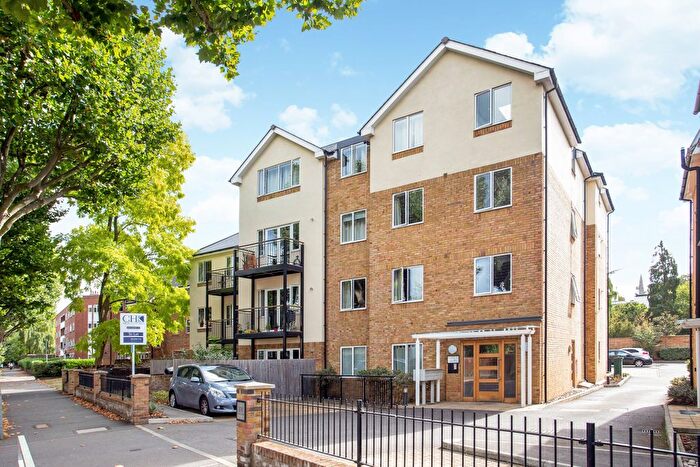 1 Bedroom Flat To Rent In Maple Road, Surbiton, KT6
