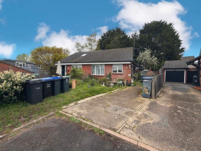 2 Bedroom Semi-Detached Bungalow For Sale In Eyres Drive, Alderbury, Salisbury, SP5