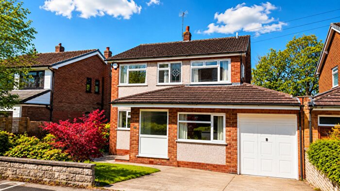 4 Bedroom Detached House For Sale In Turncliff Crescent, Marple, SK6