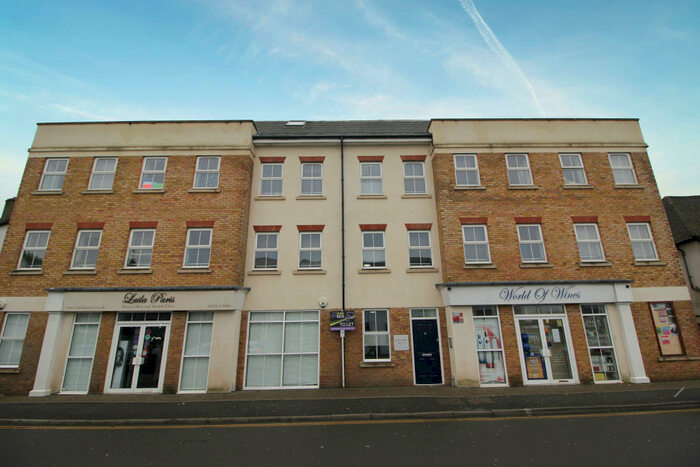 1 Bedroom Apartment To Rent In Station Road, Horley, RH6