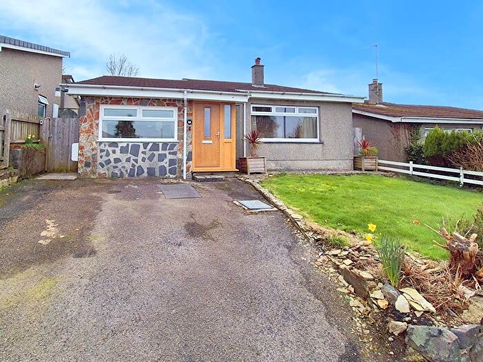 4 Bedroom Detached Bungalow For Sale In Tenderah Road, Helston, TR13