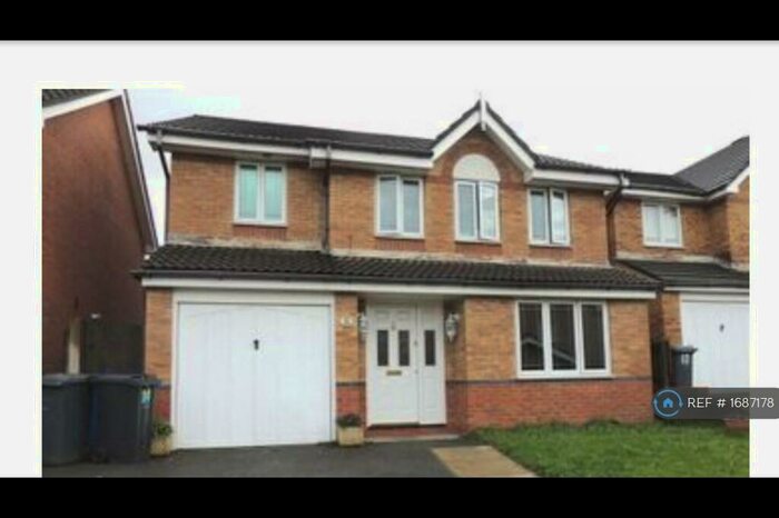 4 Bedroom Detached House To Rent In Elmwood Park, Stalybridge, SK15