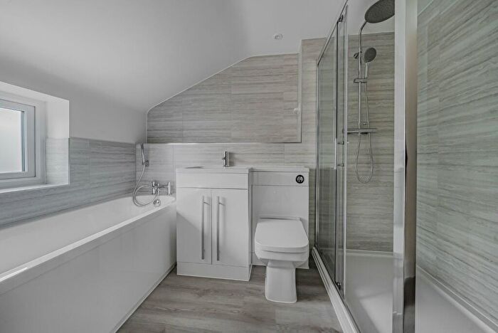 2 Bedroom End Of Terrace House For Sale In New Road, Netley Abbey, Southampton, Hampshire, SO31