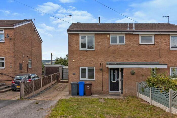 3 Bedroom Semi-Detached House To Rent In Lytton Avenue, Sheffield, South Yorkshire, S5