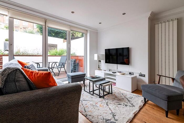 2 Bedroom Flat To Rent In Belsize Park, NW5