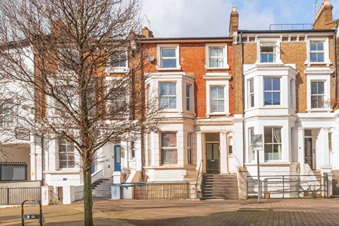 2 Bedroom Flat For Sale In Priory Park Road, Kilburn, NW6
