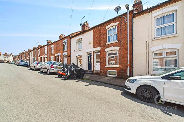 5 Bedroom End Of Terrace House For Sale In Lower Hester Street, Semilong, Northampton, NN2