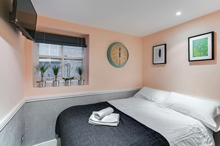 1 Bedroom Flat To Rent In Flat, Nd Floor, Leonard Street, London, EC2A
