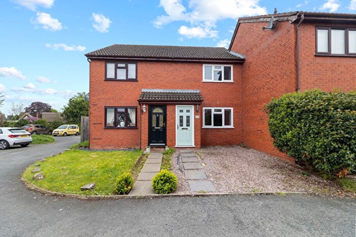 2 Bedroom Terraced House For Sale In Seymour Court, Malvern, WR14