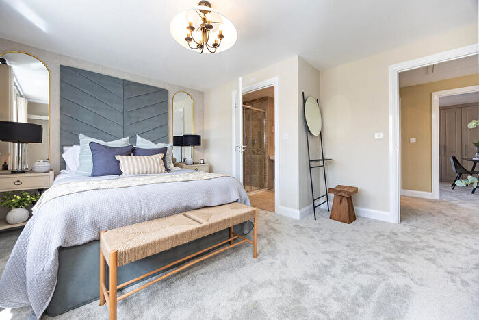 4 Bedroom Detached House For Sale In Tewkesbury Road, Twigworth, GL2