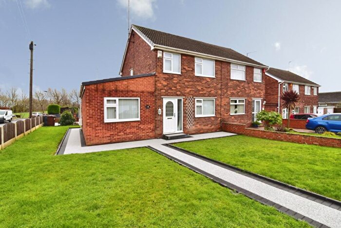 3 Bedroom Semi Detached House For Sale In Cardew Close, Rawmarsh, Rotherham, South Yorkshire, S62