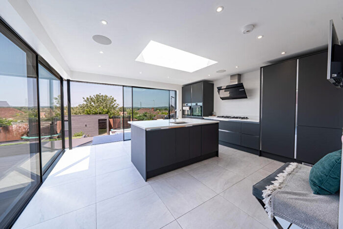 3 Bedroom Semi Detached House For Sale In Chestnut Road, Glenfield, Leicester, LE3