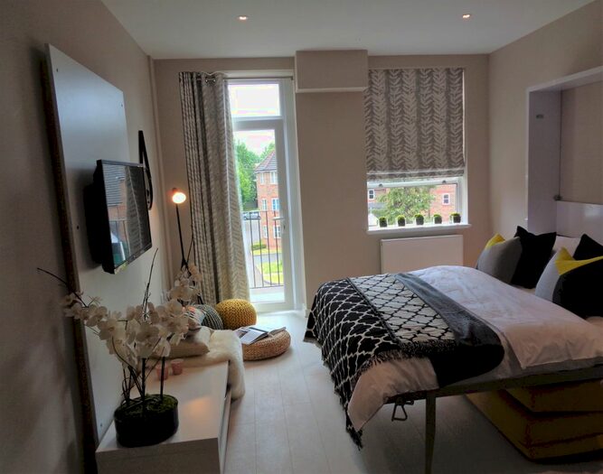 Studio To Rent In The Parade, High Street, Watford, WD17
