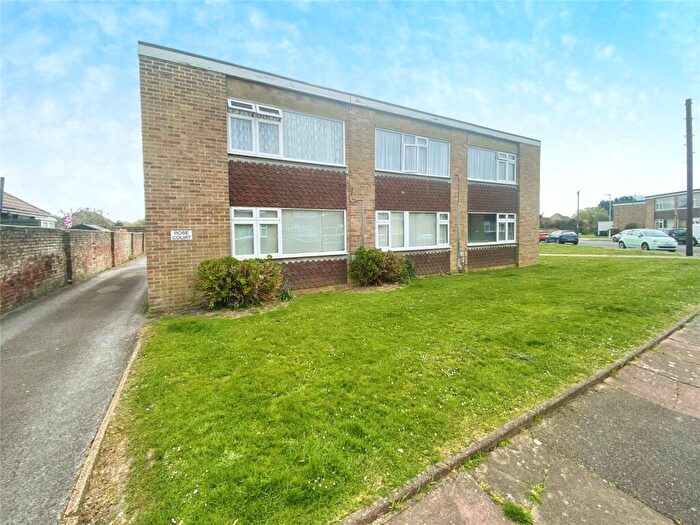 Studio For Sale In Seamill Park Crescent, Worthing, West Sussex, BN11