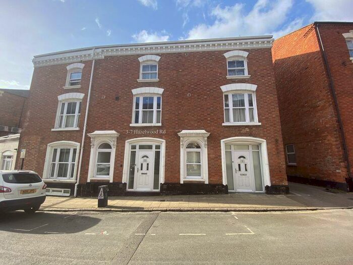2 Bedroom Flat To Rent In Hazelwood Road, Northampton, NN1