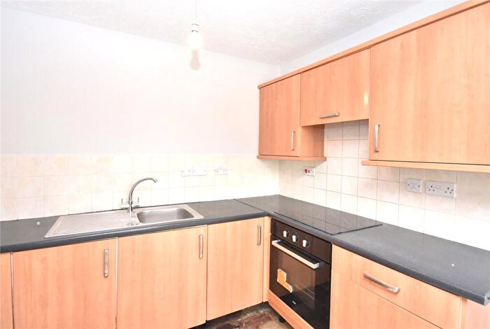 2 Bedroom Apartment To Rent In Sovereign Court, Aylesbury, HP19