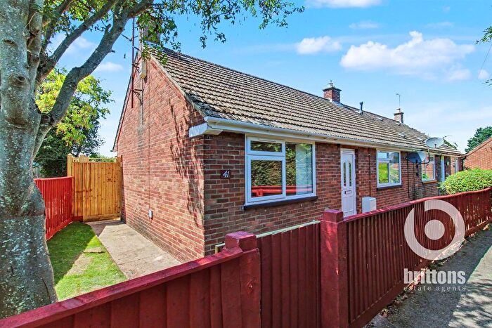 2 Bedroom Semi-Detached Bungalow For Sale In Balmoral Road, King's Lynn, PE30