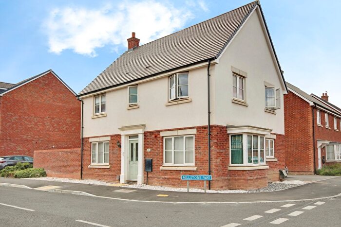 4 Bedroom Detached House To Rent In Millstone Way, Tuffley, Gloucester, GL1