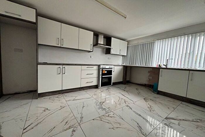 3 Bedroom Terraced House To Rent In Sheldon Heath Road, Birmingham, B26