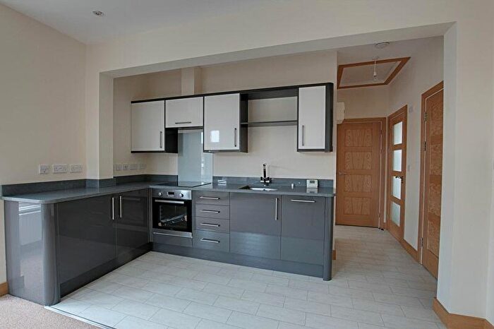 1 Bedroom Flat To Rent In Station Road, Westbury, BA13