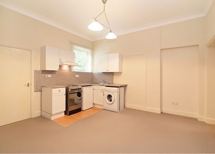 Studio To Rent In Streatham Place, Streatham Hill, SW2