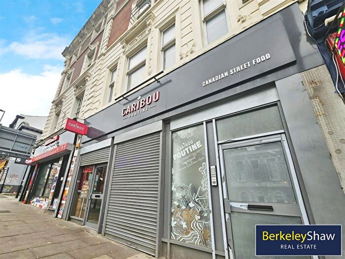 3 Bedroom Flat To Rent In Hardman Street, Liverpool, L1