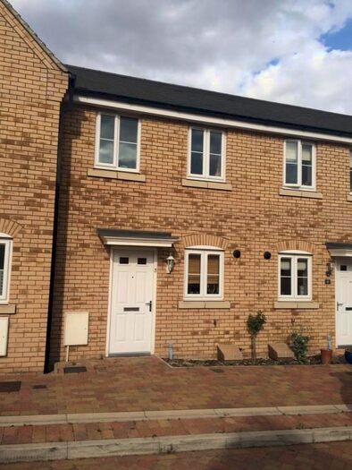2 Bedroom Terraced House To Rent In Furrowfields, St. Neots PE19