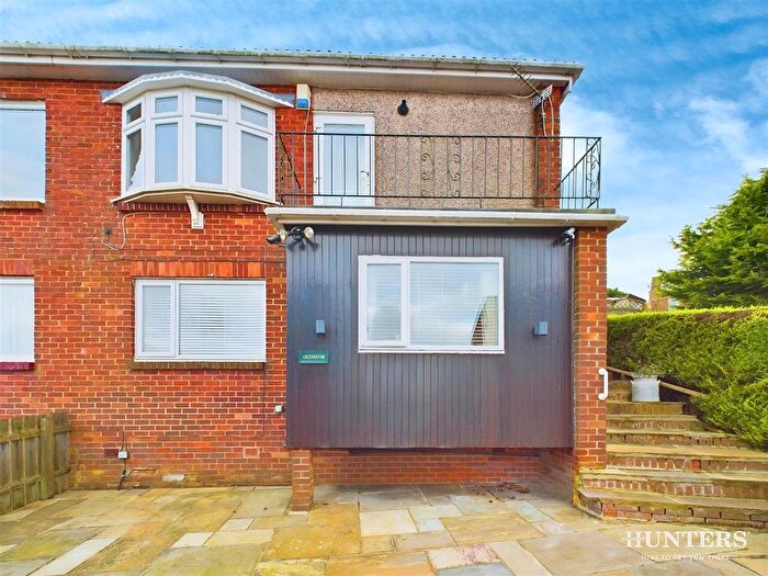 3 Bedroom Semi-detached House For Sale In Drover Road, Castleside, Consett, DH8