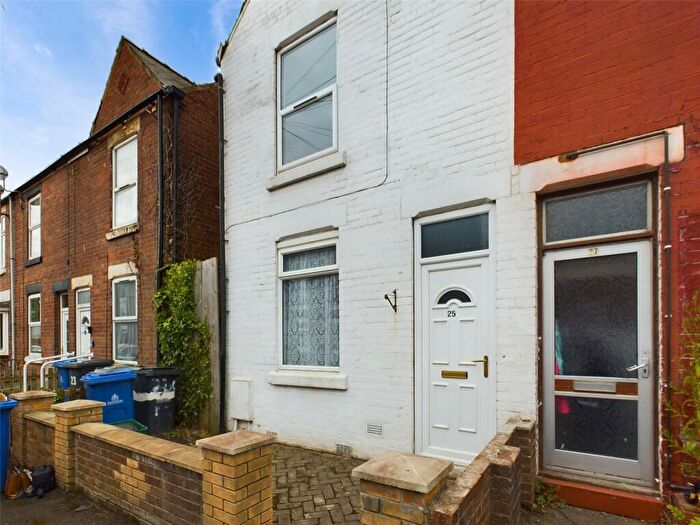 2 Bedroom Terraced House To Rent In Ronald Road, Doncaster, South Yorkshire, DN4