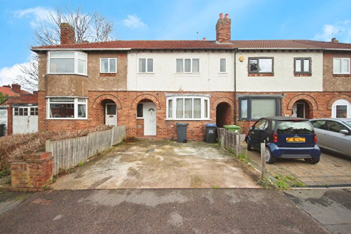 3 Bedroom Terraced House For Sale In Southlea Avenue, Leamington Spa, Warwickshire, CV31
